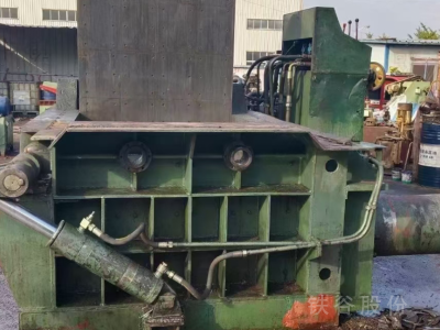 華宏250打包機(jī)1米75X2米包塊5百，便宜處理圖3