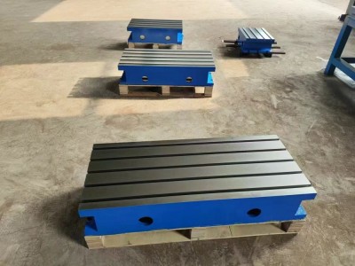 廠家現(xiàn)貨精密機(jī)床輔助工作臺圖3