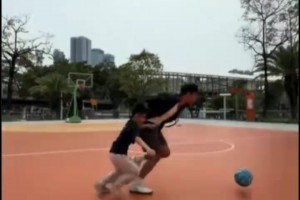 峰哥五佳球：實戰(zhàn)最強男網(wǎng)紅，湖人那邊怎么報價?