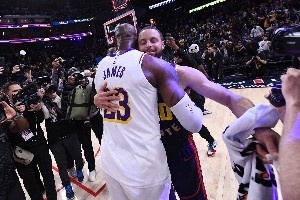 佛得角國(guó)門粉絲數(shù)突破1100萬！NBA千萬級(jí)粉絲球員僅12位，首位過億！