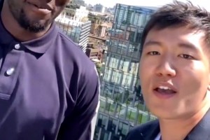 是非成敗！當年前國米主席張康陽在總部樓頂官宣盧卡庫回歸國米