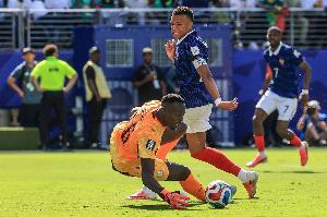 法國1-0塞內(nèi)加爾，姆巴佩進球，奧利塞助攻