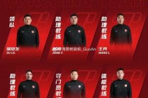 劉鵬擔(dān)任國安一線隊(duì)門將教練，此前供職于李金羽教練團(tuán)隊(duì)