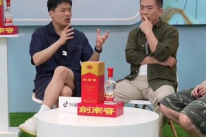 追不上巔峰梅西？王楚淇：巔峰的梅西獨(dú)一檔，亞馬爾難企及！