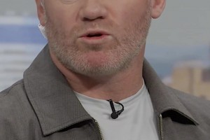 如何應(yīng)對成名初期的巨大壓力？魯尼希望亞馬爾多向梅西和C羅取經(jīng)