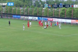 老兵不死！張琳芃頭球攻門，上海海港1-0領(lǐng)先上海賽更達(dá)