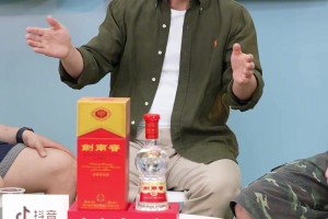 黃健翔談82年世界杯：深愛藝術(shù)巴西隊(duì)，嫌棄意大利防守反擊！
